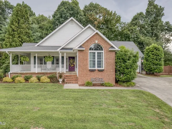 1828 Weaver Branch Rd, Piney Flats, TN 37686