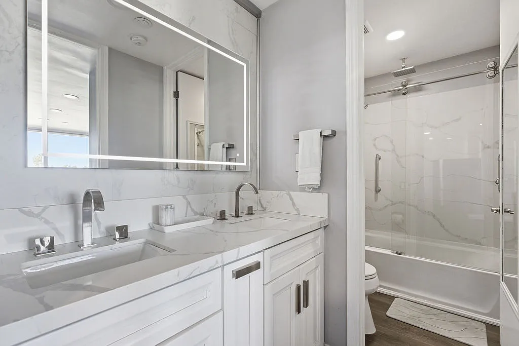 4627 Ocean Blvd — Photo 3