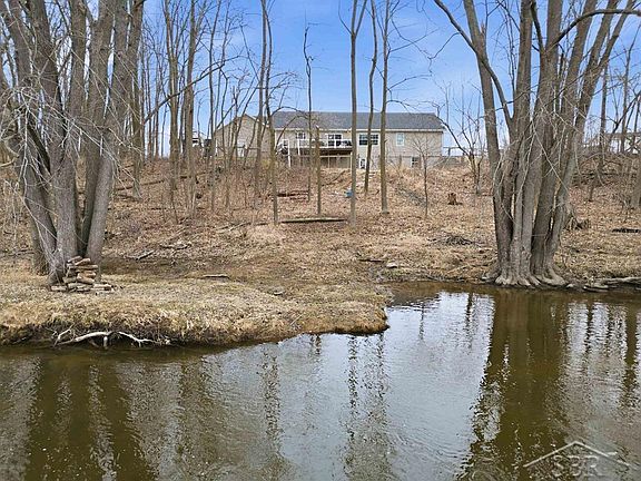 4th image of 2041 W Pine River Rd