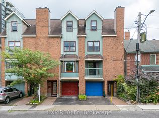 8 Maclean St, Ottawa, ON K1S3E9