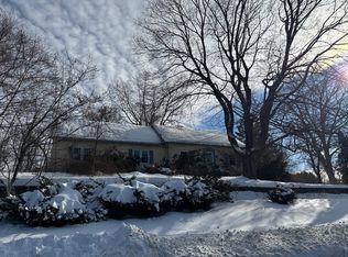 658 Watertown Rd, Middlebury, CT 06762