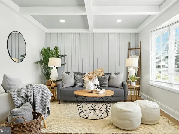 7031 Glen Spring Rd, Baltimore, MD 21244