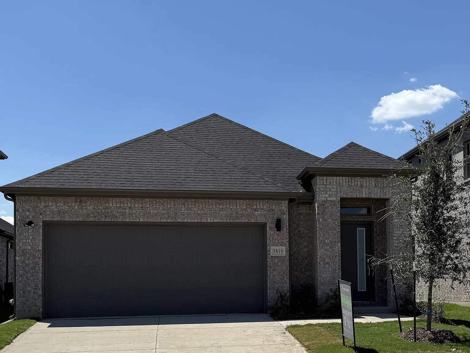 3 bed, 1662 sqft, $2,100 — Photo 2