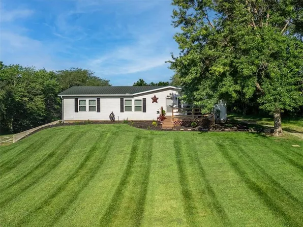 15218 County Road 338, Savannah, MO 64485