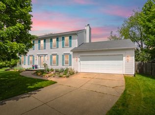 7116 Crown Pointe Cir, Portage, MI 49024