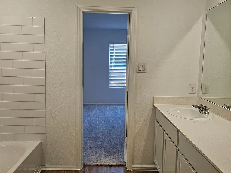9602 Atwood Lake Dr — Photo 7