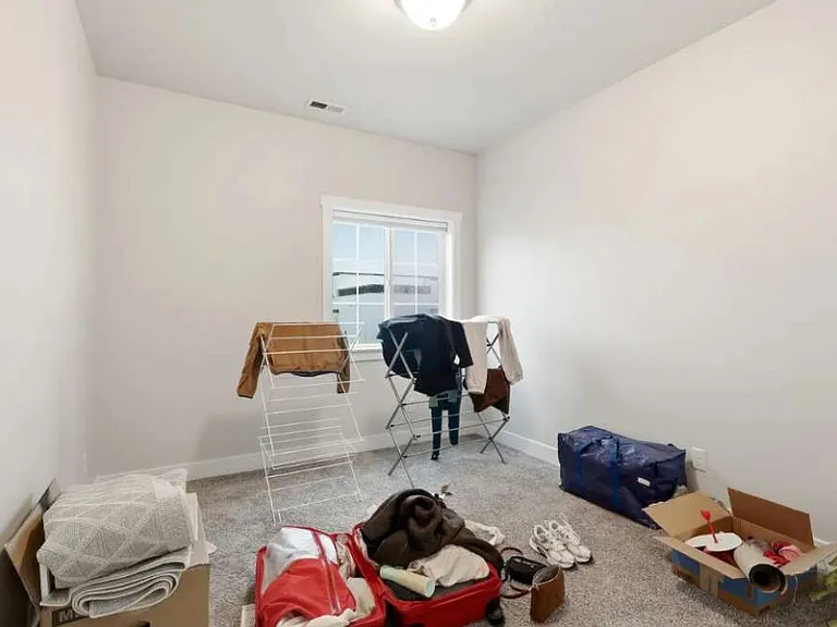 1593 N 160 W #201 — Photo 8
