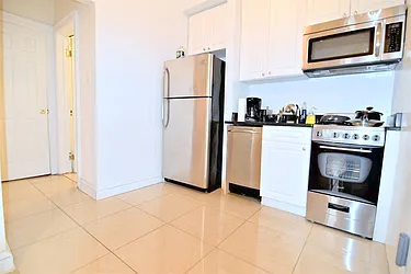 Rented by Manhattan Spaces