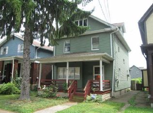 425 Robinson St, Pitcairn, PA 15140