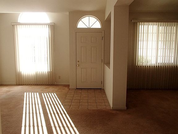 4th image of 774 Laurelwood Cir