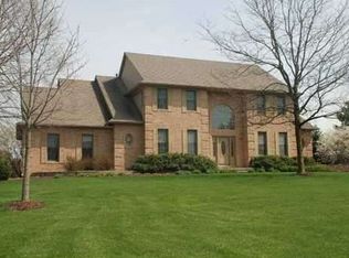 5751 Creekview Dr, Ann Arbor, MI