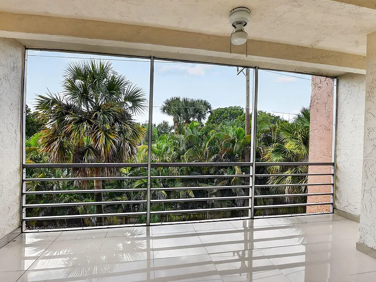 10110 Boca Entrada Blvd #305 — Photo 28