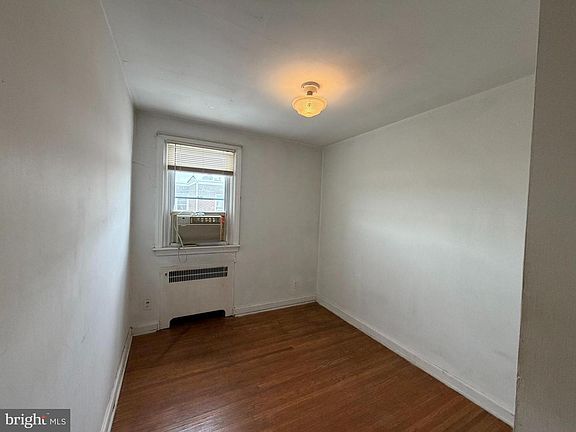 4th image of 225 Wingate Rd