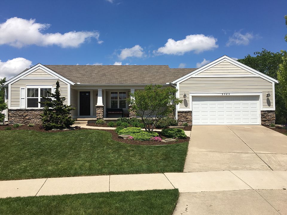 1st image of 2385 Springside Ct