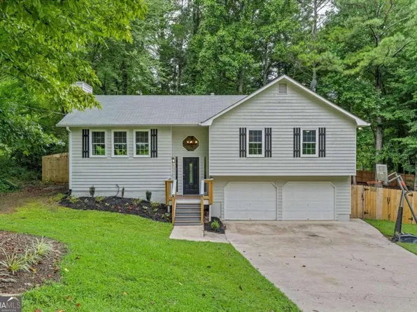 2741 Old Mill Pl, Acworth, GA 30102