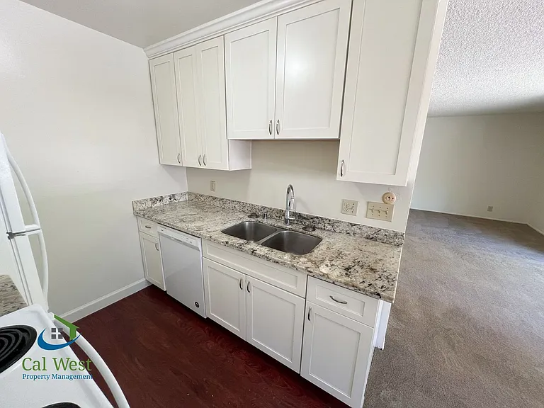 930 Kiely Blvd #G — Photo 10