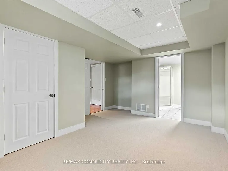 5 Pollock Ave — Photo 19