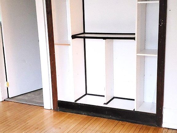 4th image of 217 N Normal St APT 1
