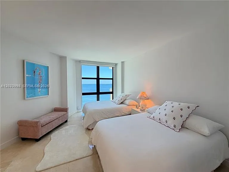1111 Crandon Blvd #B1105 — Photo 15