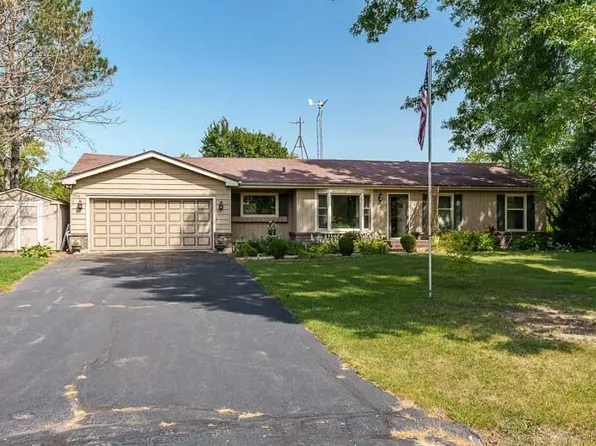 7530 Owl Trl, Rockford, IL 61114