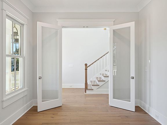 3rd image of 1098 Theodore Brunson Rd