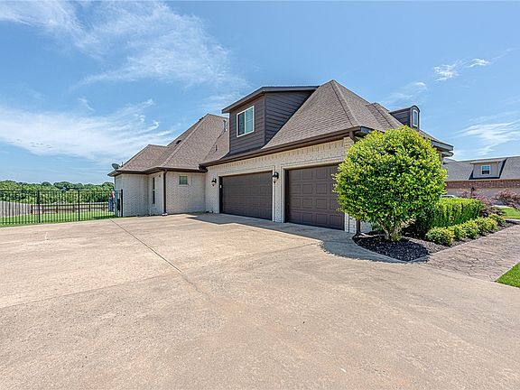2nd image of 2141 Riverwater Ln