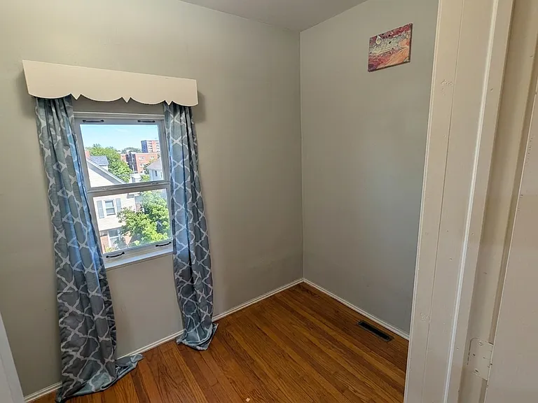4527 Tuxedo Ave #1 — Photo 9