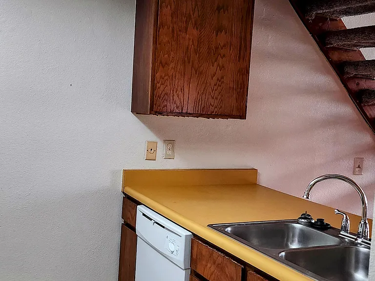 13902 E Stanford Cir — Photo 9