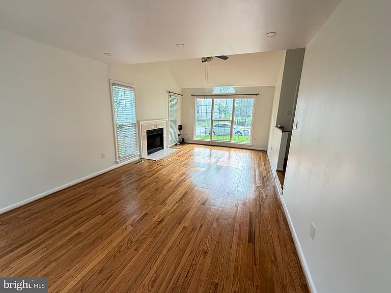 12224 Dapple Gray Ct — Photo 41