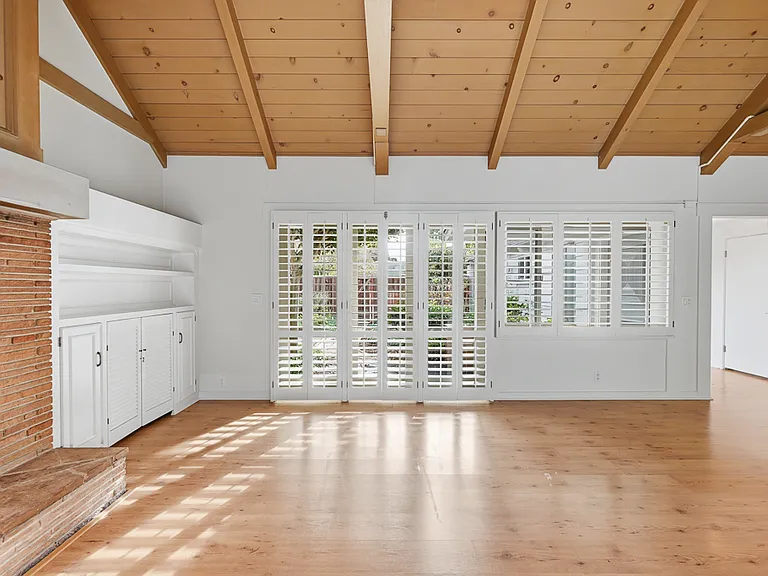 20 Kent Pl — Photo 104