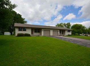 211 Kingston Way, Waunakee, WI 53597