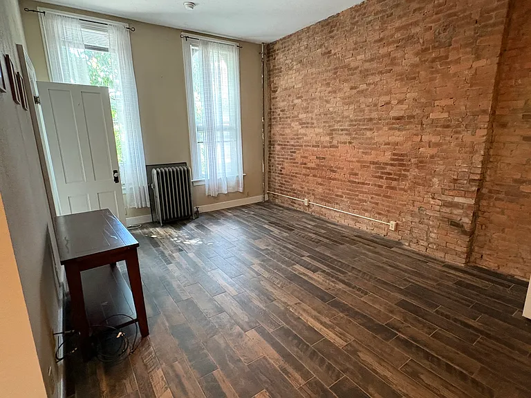 128 Washington St #2F — Photo 5