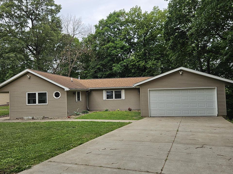 1st image of 811 N Elbert Ct