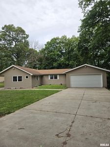 811 N Elbert Ct, Hanna City, IL, 61536