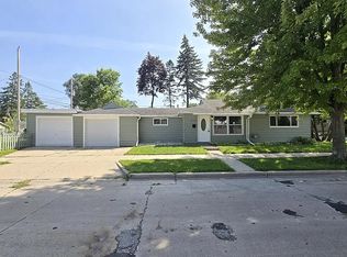 3729 W Kaul Ave, Milwaukee, WI 53209