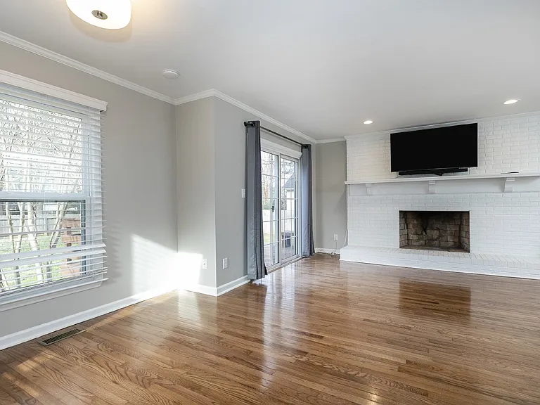 106 Allison Way #A — Photo 5