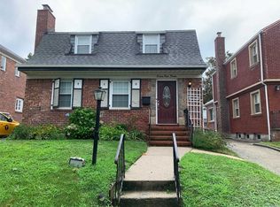 7320 196th St, Fresh Meadows, NY 11366