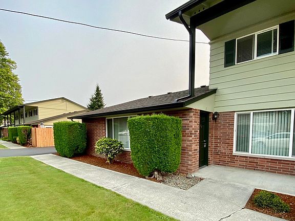 4th image of 1710 Valley Ave E APT B2