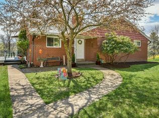 110 Rodgers Dr W, Pittsburgh, PA 15238