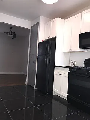 Rented by G2 Realty Group LLC | media 40