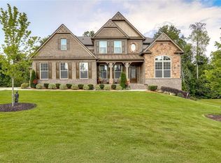 6064 Golf View Xing, Locust Grove, GA 30248