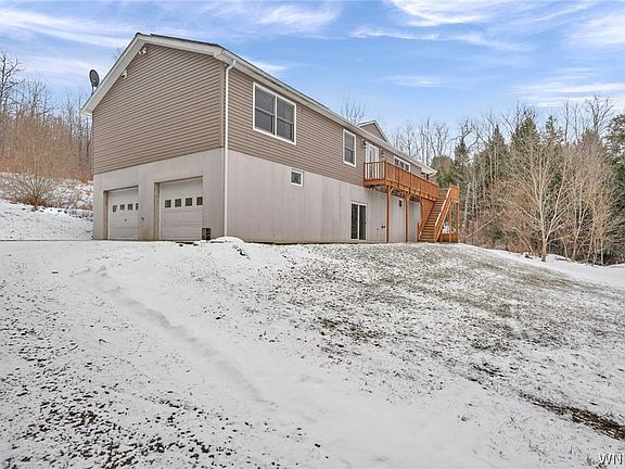 2nd image of 3972 Duffy Hollow Rd