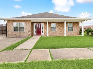 600 E Josephine St, Chalmette, LA 70043
