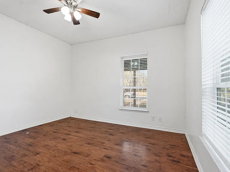 900 W Morgan St — Photo 15