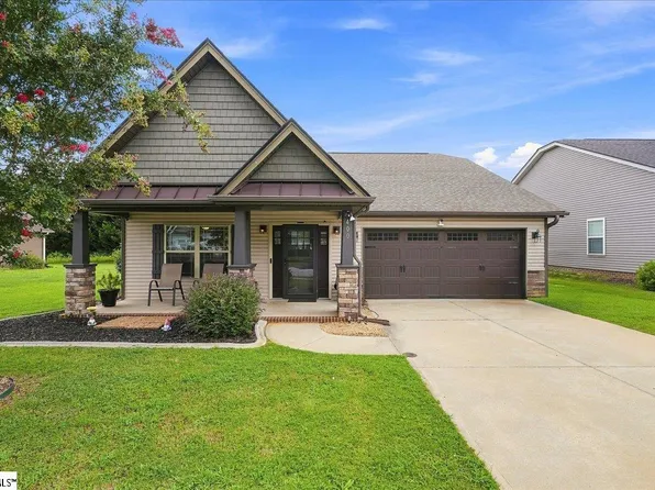 400 Terilyn Ct, Greenville, SC 29611