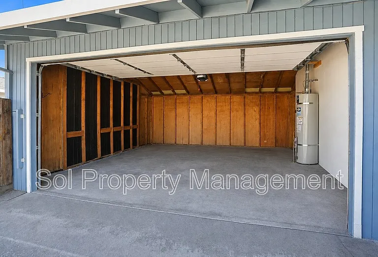 426 Swift St — Photo 20