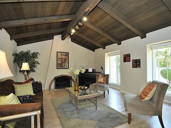 4th image of 22305 Carta Blanca St