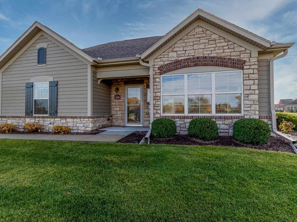 2104 Milestone Dr #2, Appleton, WI 54913