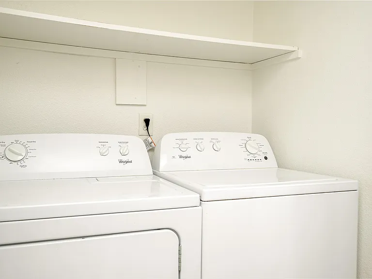 Twin Creeks | In Unit Laundry