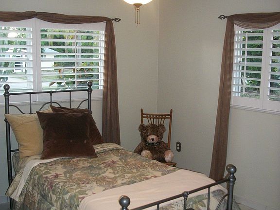 4th image of 27091 Homewood Dr